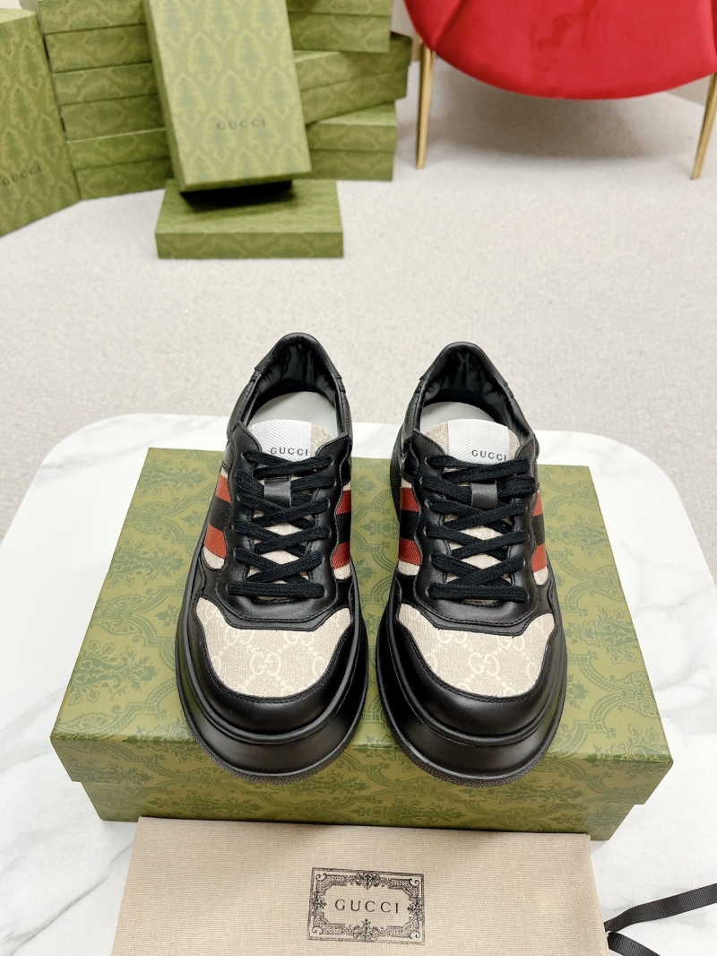 G*u*i casual shoes